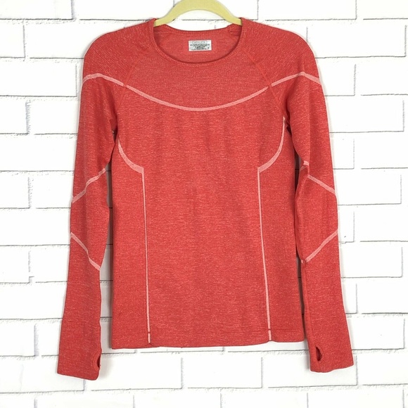 Athleta Tops - Athleta Embodiment Top Shirt Thumbholes Fire Red S